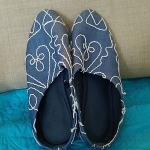 Urban Outfitter Slip-On shoes